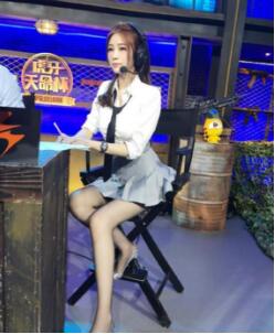 小熊成为虎牙新晋"国民小姐姐",艳压群芳当之无愧